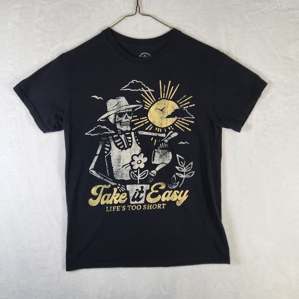 Mens Black Graphic T-Shirt‎ Skeleton Gardener Take It Easy Short Sleeve Small